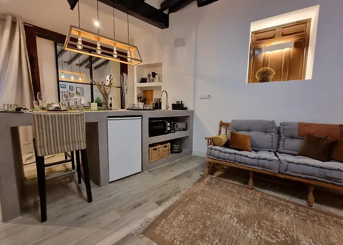 Lofts Amantes De -loft Sagrario Διαμέρισμα *