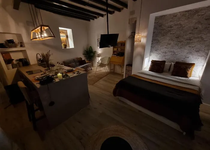 Lofts Amantes De -loft Sagrario Διαμέρισμα *